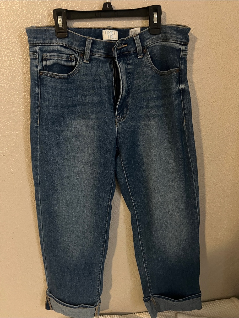 Time and Tru Women's Blue Cropped Cuffed Jeans